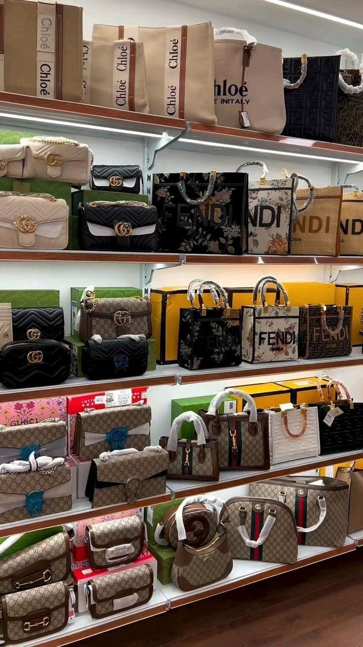 WhatsApp-Image-2026-03-19-at-12.57.38-AM-4 Handbag Pallet for sale