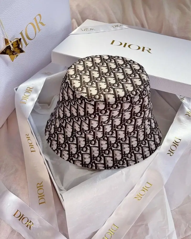 photo_2023-07-12_18-52-49-810x1013