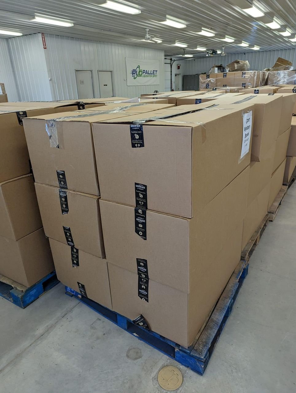 GIENT AMZ MYSTERY BOX GIENT AMZ MYSTERY BOX