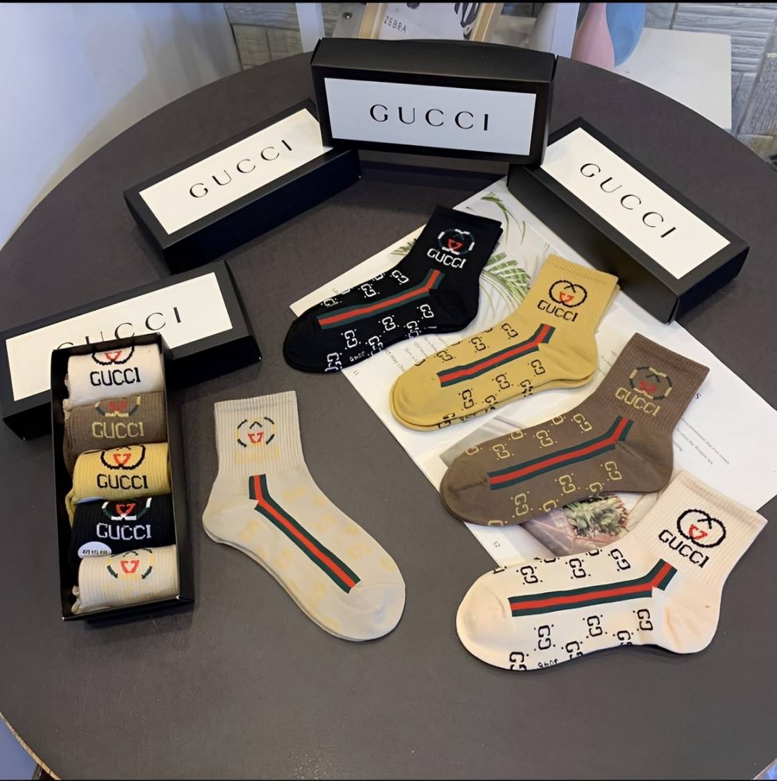 photo_5803261030858605861_y-1