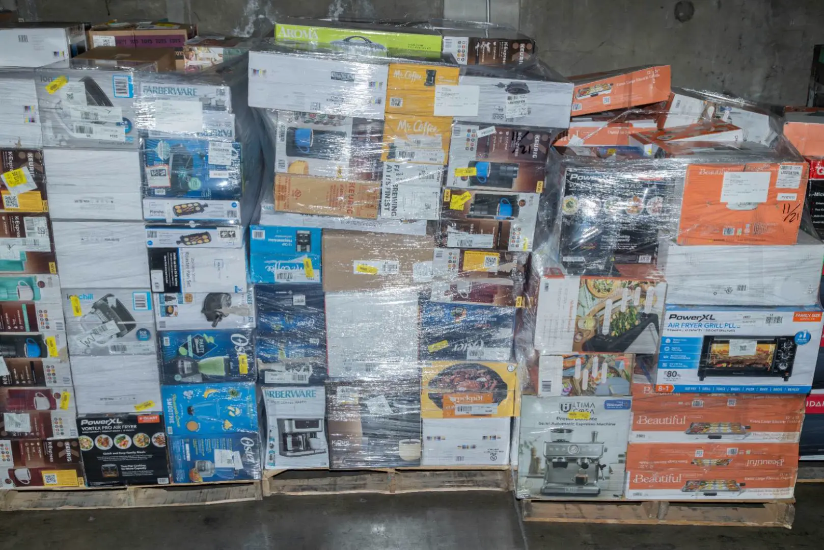 wholesale-wm-small-kitchen-appliance-loads-1701809065